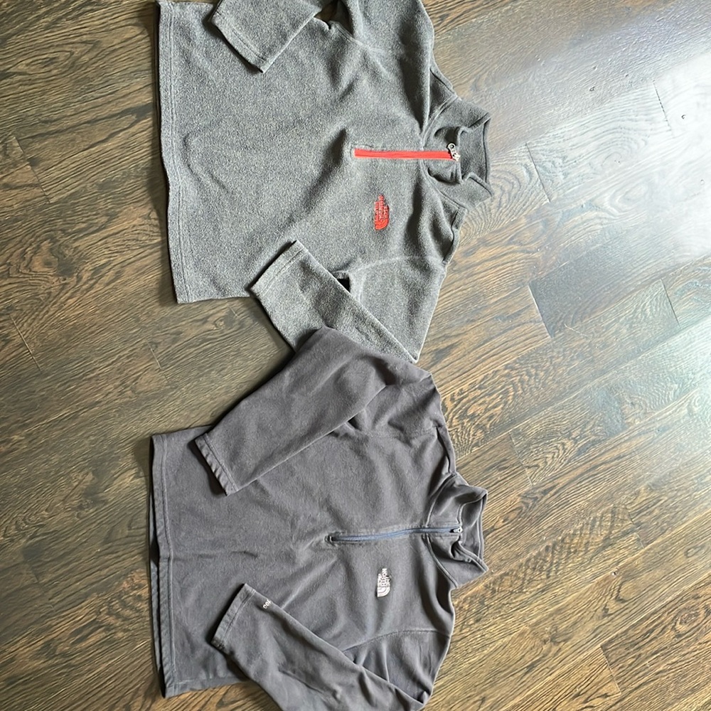 The Northface boys 7/8 zip fleece pullovers